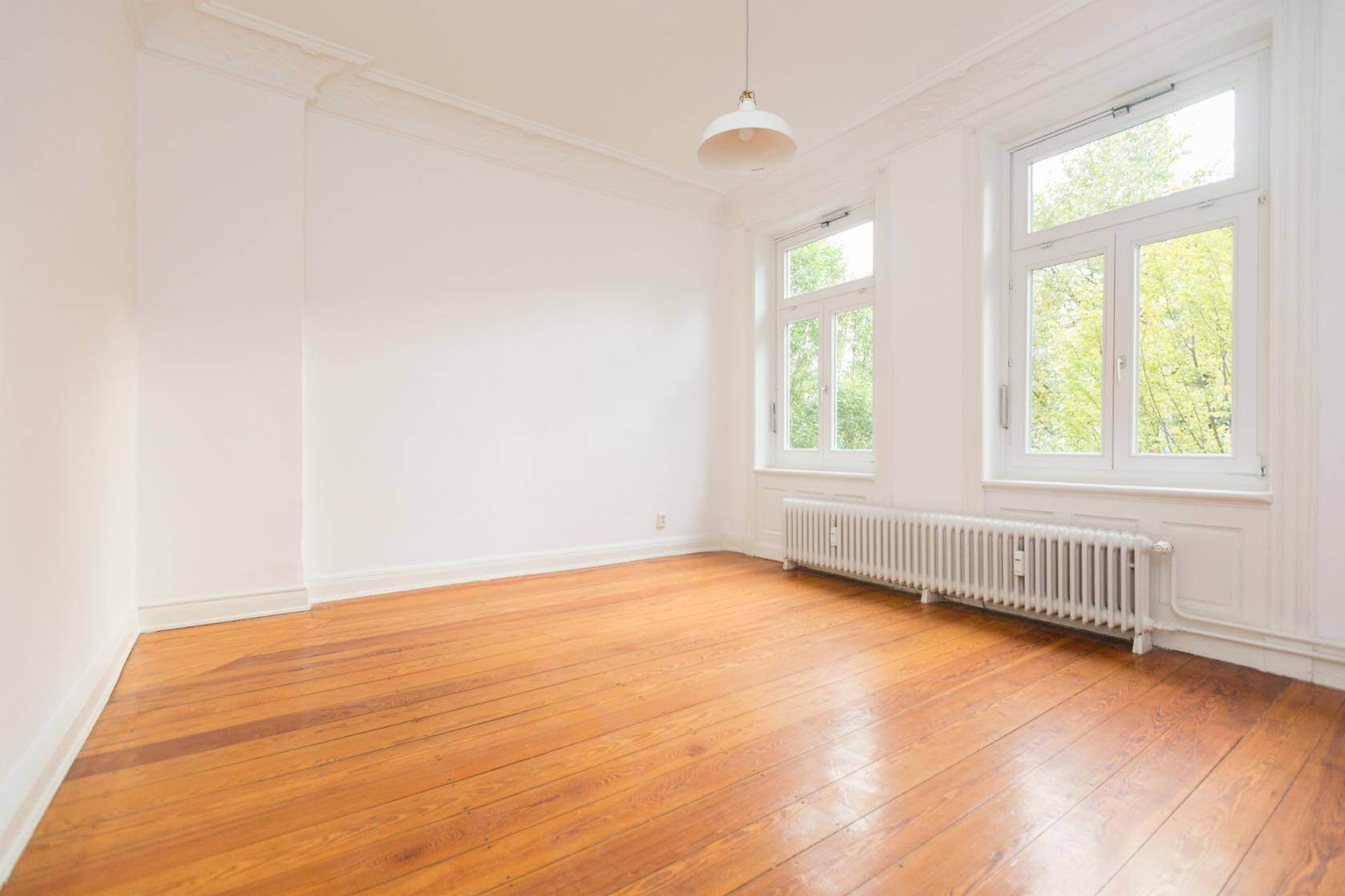 NEUGRÜNDUNG - Unmöblierte Zimmer in großer 3er WG zum 01.08  in Hamburg Harburg