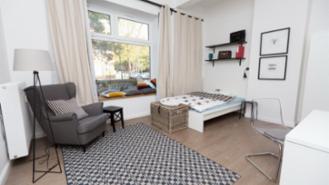 Möbliertes 19 qm großes WG-Zimmer ab dem 01.11 in Hamburg in Hamburg Barmbek/Eilbek