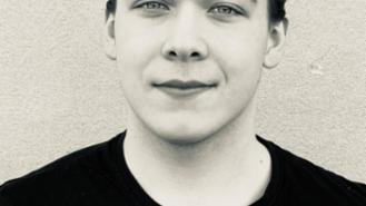 Lukas (23)