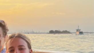 Anna (27)