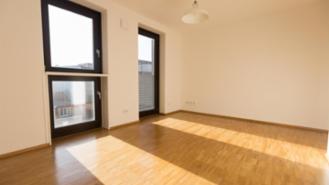 NEUGRÜNDUNG - WG-Zimmer zum 01.10 unmöbliert - 16 qm groß- im Binnenhafen Hamburg Harburg