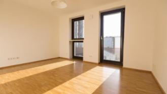 NEUGRÜNDUNG - WG-Zimmer zum 01.10. unmöbliert - 17 qm groß- im Binnenhafen Hamburg Harburg