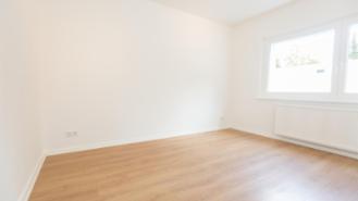 Unmöbliertes  14 qm WG-Zimmer zum 01.06 im Bezirk Altona