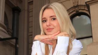 Hannah (19)
