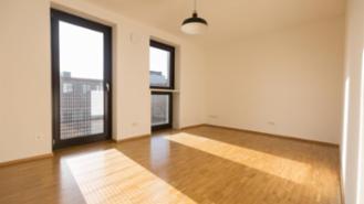 NEUGRÜNDUNG - WG-Zimmer zum 01.10. unmöbliert - 16,5 qm groß- im Binnenhafen Hamburg Harburg