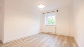 15qm Zimmer unmöbliert ab 01.09. in Hamburg Harburg ganz in der Nähe des S-Bahnhofs Harburg Rathaus und der TUHH