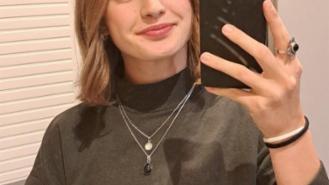 Elena (19)
