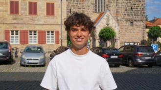 Niklas (25)