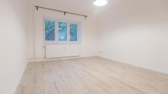 WG-Zimmer unmöbliert ab 01.02. in Hamburg Harburg ganz in der Nähe des S-Bahnhofs Harburg Rathaus und der TUHH