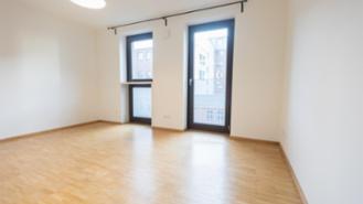 Unmöbliertes 16 qm großes WG-Zimmer zum 01.11. im Harburger Binnenhafen