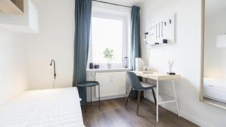 NEUGRÜNDUNG  8,5 qm großes möbliertes WG-Zimmer ab 01.12. in Hamburg- Horn